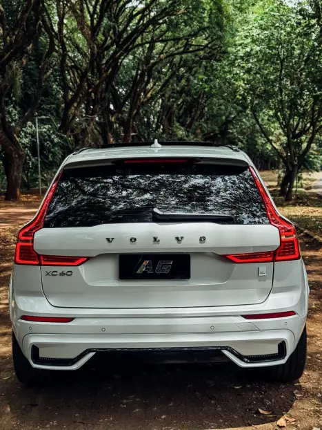 VOLVO XC60 2.0 16V 4P T8 HYBRID POLESTAR ENGINEERED AWD GEARTRONIC AUTOMTICO, Foto 11