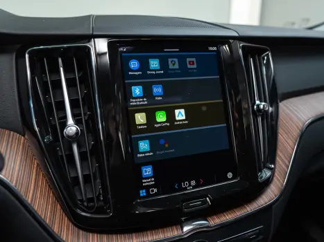 VOLVO XC60 2.0 16V 4P T8 RECHARGE H�BRIDO PLUS AWD TURBO GEARTRONIC AUTOM�TICO, Foto 18