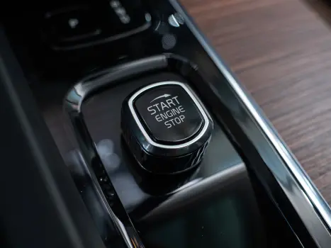 VOLVO XC60 2.0 16V 4P T8 RECHARGE H�BRIDO PLUS AWD TURBO GEARTRONIC AUTOM�TICO, Foto 21