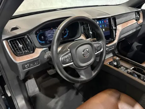 VOLVO XC60 2.0 16V 4P T8 HYBRID INSCRIPTION AWD GEARTRONIC AUTOM�TICO, Foto 11