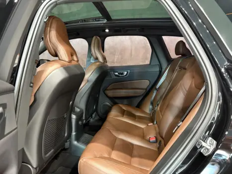 VOLVO XC60 2.0 16V 4P T8 HYBRID INSCRIPTION AWD GEARTRONIC AUTOM�TICO, Foto 13