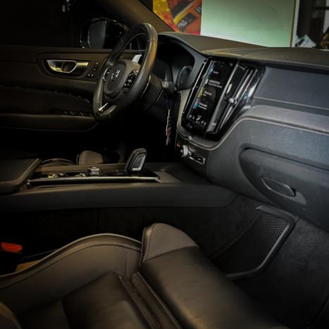 VOLVO XC60 2.0 16V 4P T8 HYBRID POLESTAR ENGINEERED AWD GEARTRONIC AUTOM�TICO, Foto 13