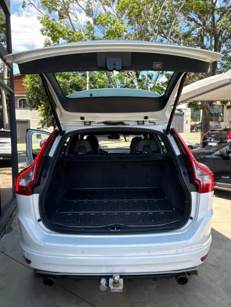 VOLVO XC60 2.0 4P T5 R DESIGN TURBO AUTOM�TICO, Foto 7