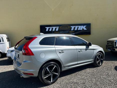 VOLVO XC60 2.0 4P T5 R DESIGN TURBO AUTOM�TICO, Foto 2