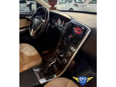 VOLVO XC60 2.0 4P T5 MOMENTUM TURBO AUTOM�TICO, Foto 9