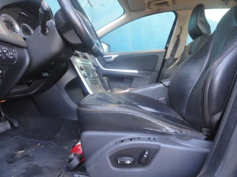 VOLVO XC60 3.0 4P T6 TURBO AWD AUTOMÁTICO, Foto 17