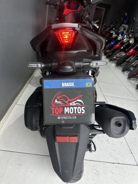 YAMAHA Aerox 160 ABS, Foto 4