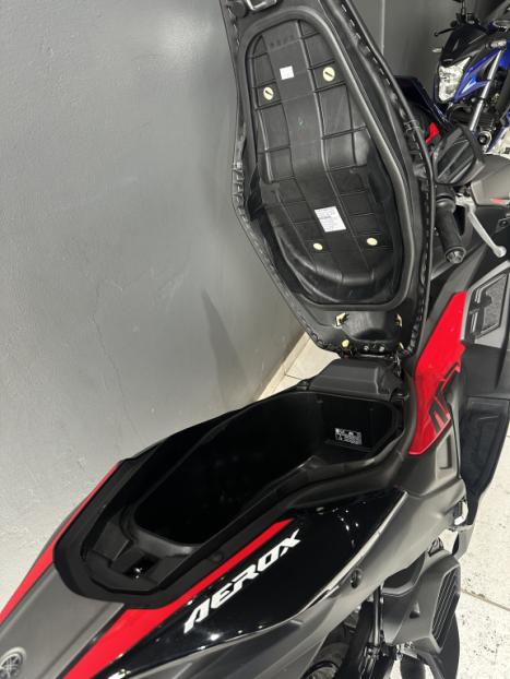 YAMAHA Aerox 160 ABS, Foto 13
