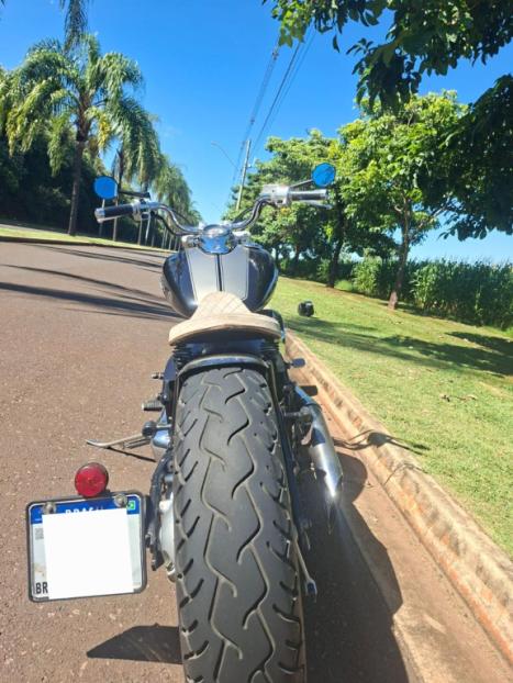 YAMAHA Drag Star 650, Foto 3