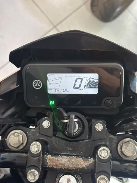 YAMAHA Factor 125 ED, Foto 7