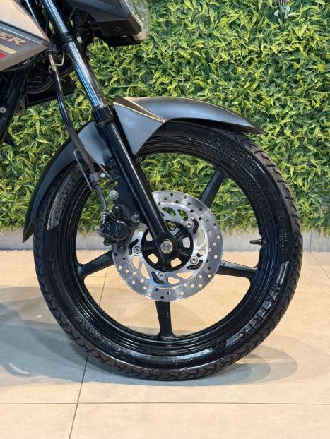 YAMAHA Fazer YS 150 SED, Foto 9