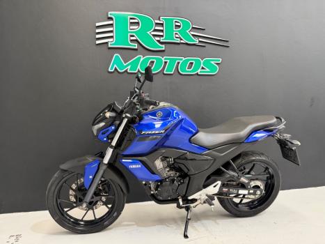 YAMAHA Fazer YS 150 ED, Foto 4