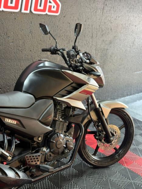 YAMAHA Fazer YS 150 SED, Foto 3