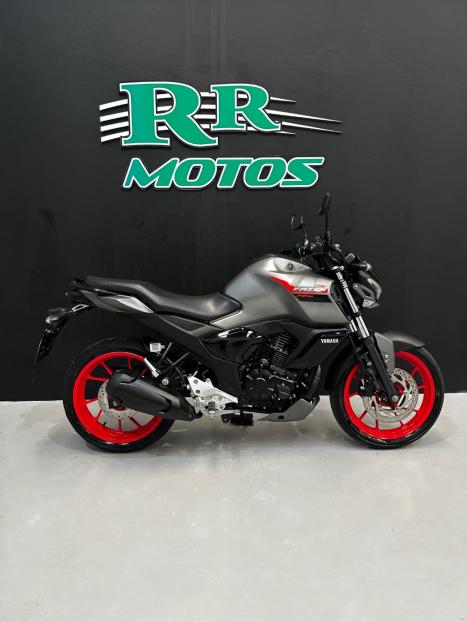 YAMAHA Fazer YS 150 ED, Foto 1
