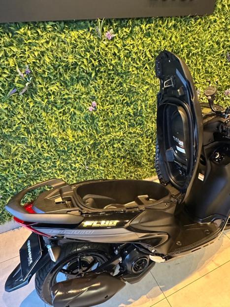 YAMAHA Fluo 125 ABS, Foto 7