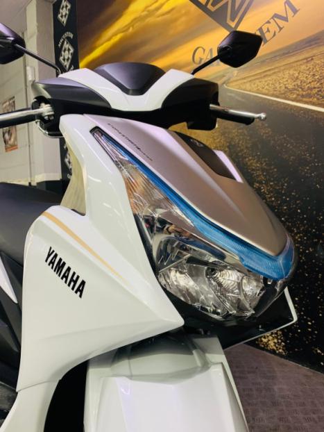 YAMAHA Fluo 125 ABS, Foto 2
