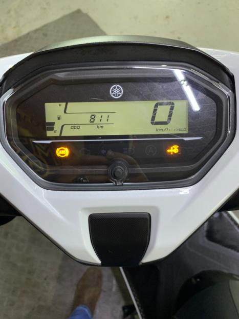 YAMAHA Fluo 125 ABS, Foto 3
