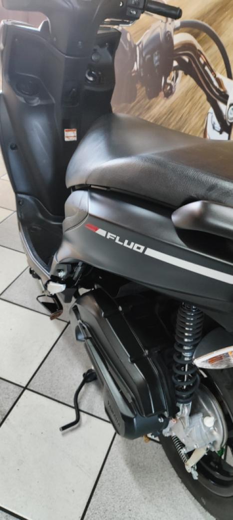 YAMAHA Fluo 125 ABS, Foto 2