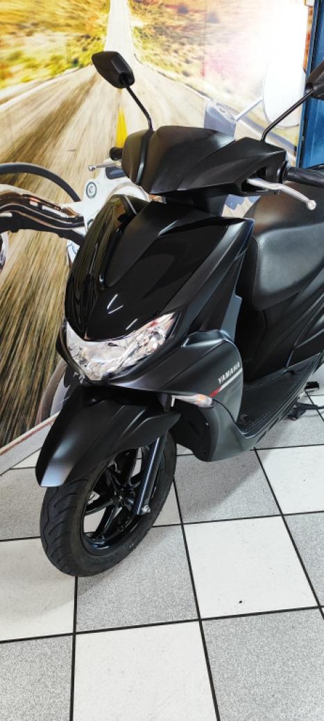 YAMAHA Fluo 125 ABS, Foto 9
