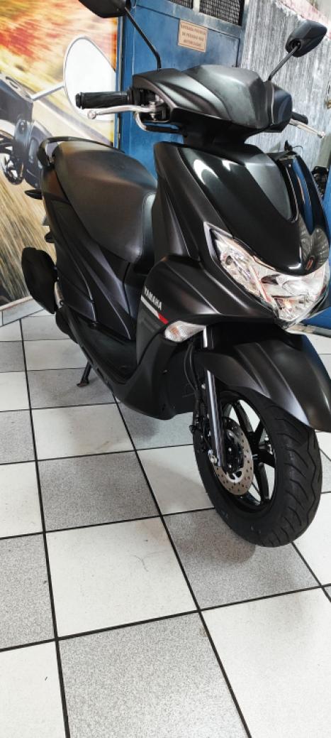 YAMAHA Fluo 125 ABS, Foto 14