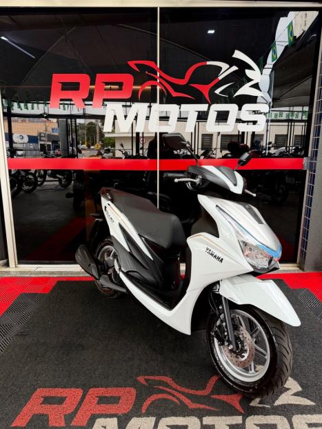 YAMAHA Fluo 125 ABS, Foto 5