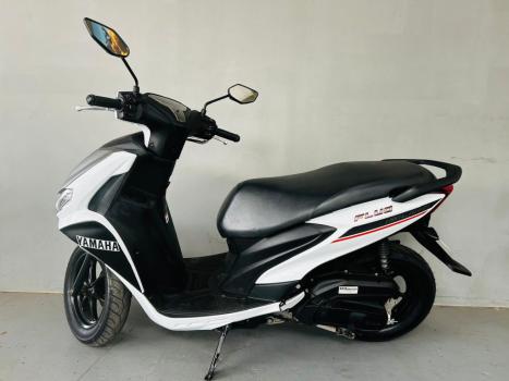 YAMAHA Fluo 125 ABS, Foto 4