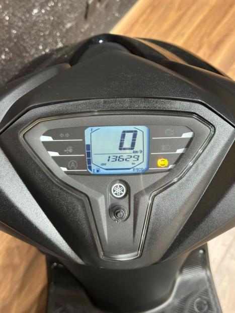 YAMAHA Fluo 125 ABS, Foto 7