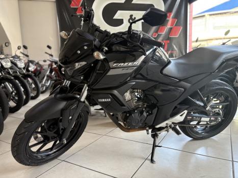 YAMAHA FZ 15 Fazer ABS, Foto 5 YAMAHA FZ 15 Fazer ABS, Foto 5