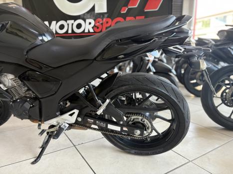 YAMAHA FZ 15 Fazer ABS, Foto 6 YAMAHA FZ 15 Fazer ABS, Foto 6