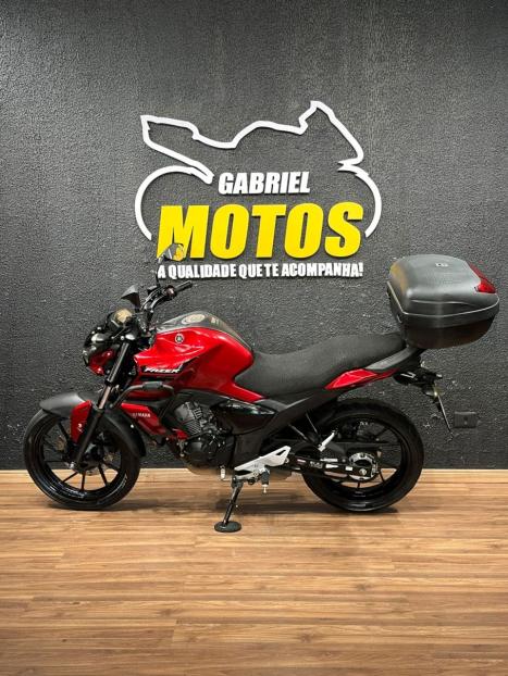 YAMAHA FZ 15 Fazer ABS, Foto 2 YAMAHA FZ 15 Fazer ABS, Foto 2