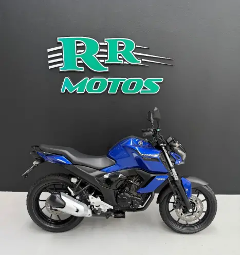 YAMAHA FZ 15 Fazer ABS, Foto 1
