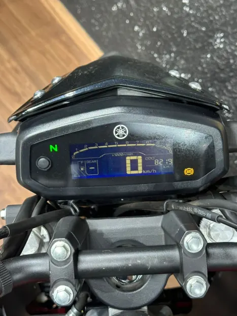 YAMAHA FZ 15 Fazer ABS, Foto 7