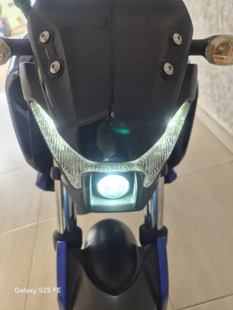 YAMAHA FZ 15 Fazer ABS, Foto 13