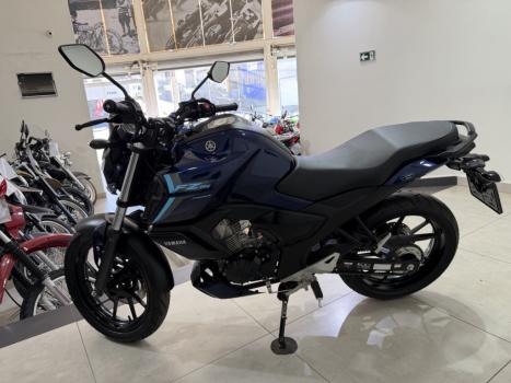 YAMAHA FZ 15 Fazer ABS, Foto 5