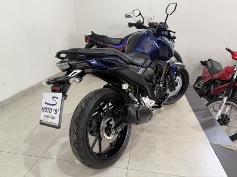 YAMAHA FZ 15 Fazer ABS, Foto 6