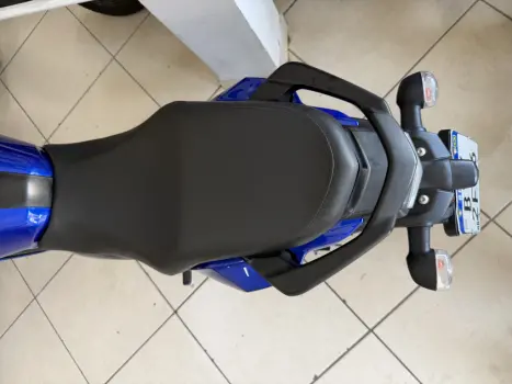 YAMAHA FZ 15 Fazer ABS, Foto 7