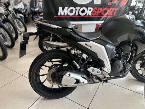 YAMAHA FZ 25 250 Fazer Flex , Foto 2