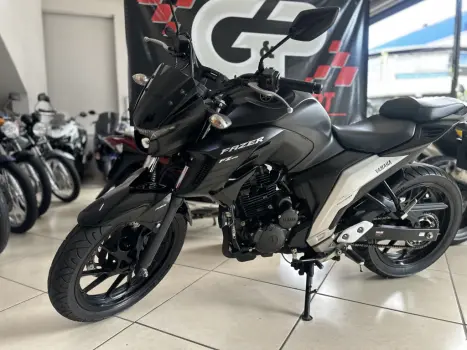 YAMAHA FZ 25 250 Fazer Flex , Foto 5