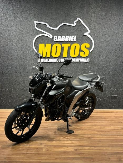 YAMAHA FZ 25 250 Fazer Flex , Foto 4