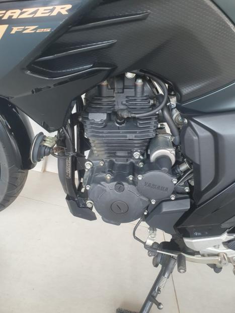 YAMAHA FZ 25 250 Fazer Flex , Foto 6 YAMAHA FZ 25 250 Fazer Flex , Foto 6