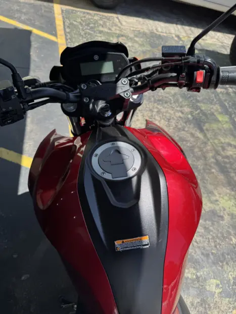 YAMAHA FZ 25 250 Fazer Flex , Foto 4