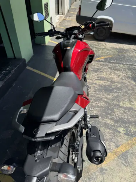 YAMAHA FZ 25 250 Fazer Flex , Foto 6