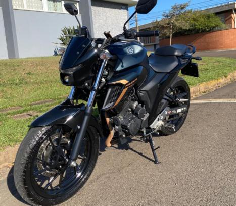 YAMAHA FZ 25 250 Fazer Flex , Foto 2