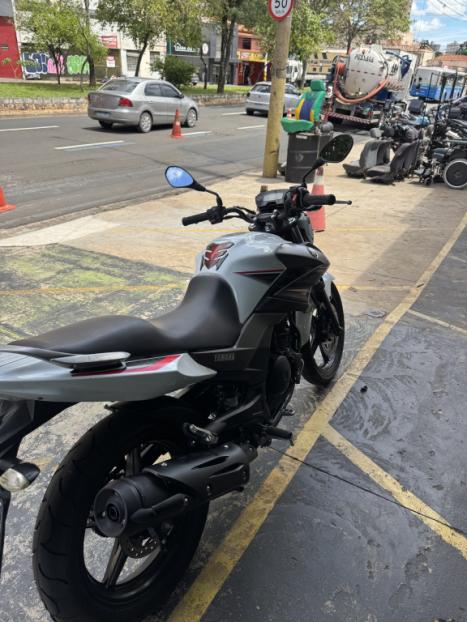 YAMAHA FZ 25 250 Fazer Flex , Foto 4
