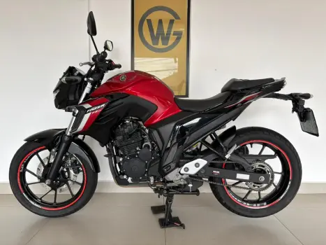 YAMAHA FZ 25 250 Fazer Flex , Foto 14