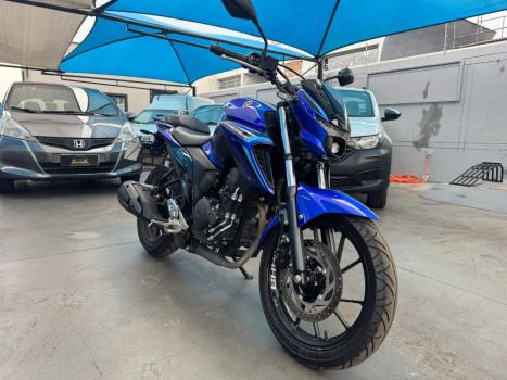 YAMAHA FZ 25 250 Fazer Flex , Foto 1