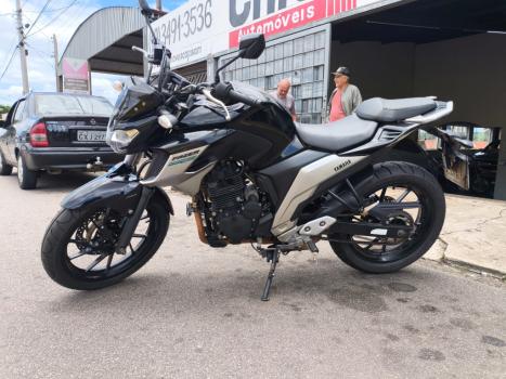 YAMAHA FZ 25 250 Fazer Flex , Foto 1