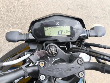 YAMAHA FZ 25 250 Fazer Flex , Foto 10