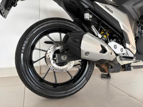 YAMAHA FZ 25 250 Fazer Flex , Foto 9