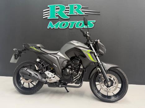 YAMAHA FZ 25 250 Fazer Flex , Foto 4